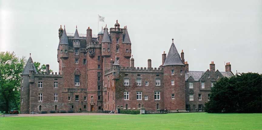 photo of Glamis Castle, Scotland